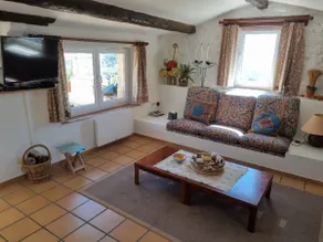 Village house for lovers of charm - Image 4