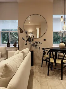 Luxury 2 Bedroom Flat in Central Todmorden - Image 3