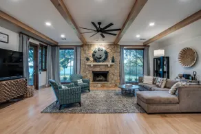 Lakefront Hideaway close to DFW on Lake Lewisville - Image 5