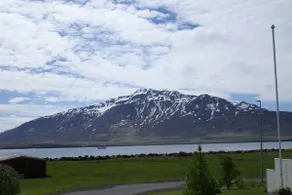 Small and cozy apartment in the pearl of Eyjafjörður - Image 3