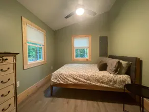 The Houndini Cabin at Trout Pond with Hot Tub! - Image 4