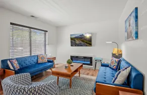 Flagstaff Getaway Trio 6BR/6BA w/3 Garages & Yards - Image 2