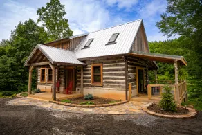 Creekside Cabin, located just minutes from Blowing Rock! - Image 2