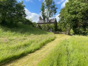 A Magical Hideaway Overlooking the River Boyne - Image 3