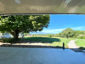 Wonderful lake view, quiet location, reversible AC - Image 4