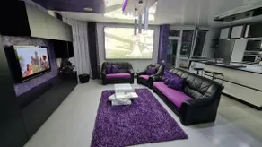MeLux Airport House - Image 5