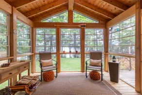 Rustic and Spacious Lakefront Oasis in Nature - Image 5