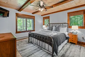 Sunset Sanctuary-Bay side Bluff with Hot Tub - Image 5