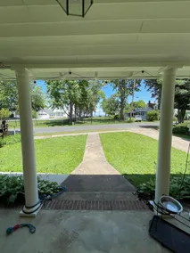 Red Roof Cottage 4BR/2BA, Pet ok, 1 block to beach - Image 5