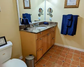 Private Suite is over 900 sq. feet of living space - Image 3
