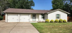 Cheerful 3 Bedroom Old Town Keller Home - Image 4