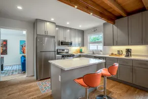 Unique Midcentury Modern home in central Santa Fe - Image 5