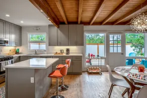 Unique Midcentury Modern home in central Santa Fe - Image 3