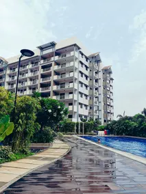 Bali-Vibe Condo 15 mins to Airport - Image 3