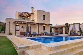 Stunning Views Stone Villa | Stoneville - Image 3