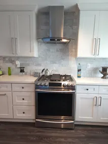 1BR + 1BA + Balcony + walk-in Closet Brentwood/ SM - Image 3