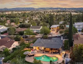 Cozy 4BD with pool Near LAX/Beach/Universal studio - Image 2