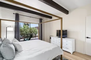 Glorious Green Condo w/Exclusive Resort Pool Pass! - Image 3