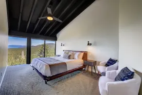 Luxury Estate | Hot Tub & Lake Views | Sleeps 8 - Image 2