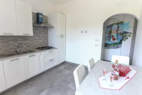 Villa Vivaldi with solarium, garden and jacuzzi - Image 5
