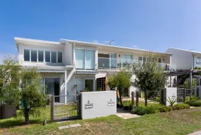 Silver Beach Penthouse - Image 4