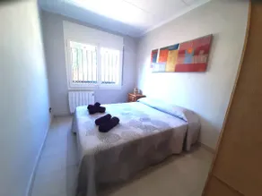 House in a quiet area with a garden near the beach - Image 3