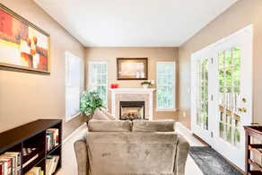 Perfect Private Getaway in the Heart of Stafford! - Image 4