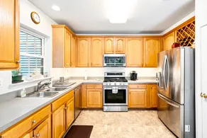 Perfect Private Getaway in the Heart of Stafford! - Image 3