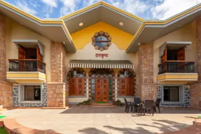 StoneMansion 7 Bedroom Villa, in Mahabaleshwar - Image 2