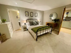 Luxury Studio Apartment- The Annexe at The Old Vic - Image 3