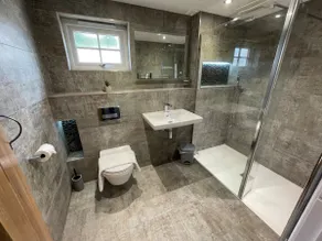 Sunnyside Barn - Image 4