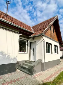Silver House Rasnov - Image 2