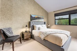 Lovely 2BR in Downtown Canmore - Image 2