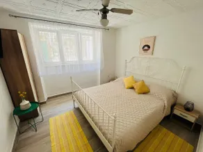 Renovated terraced house 30m from the sea - Image 2