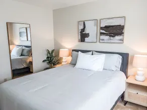Light & Bright 3 BR Home w/ Beach Access-King Bed - Image 2