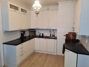 Spacious apartment in the city center - Image 4