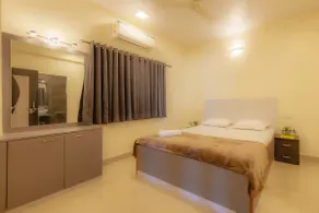 5BHK Villa with Private Pool & Full Time Chef - Image 5