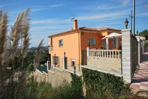 VILLA ROSES with swimming pool & mountain view - Image 5