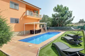 VILLA ROSES with swimming pool & mountain view - Image 2