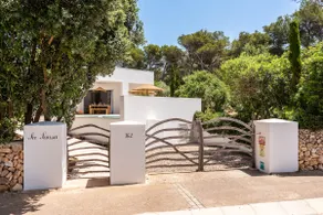 3 bedroom exclusive villa in Addaia - Image 3