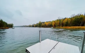 Nostalgic Lakehouse with Pontoon, HotTub & VHS - Image 4