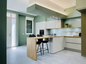 Private luxury loft with spa bath. - Image 3
