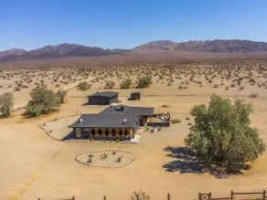 Remote Stargazer Retreat/JoshuaTree/HotTub/Pool - Image 3