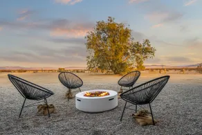 Remote Stargazer Retreat/JoshuaTree/HotTub/Pool - Image 5