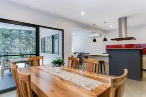 Karri Forest Vista-peaceful home with forest views - Image 2