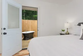 North Chatt Hideaway! 2BR, Great Neighborhood! - Image 4
