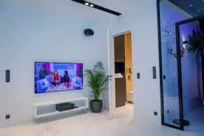 JACUZZI MOONLIGHT APARTMENT - Image 4