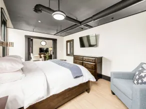 Industrial Style Loft With Access To Buckeye Lake! - Image 5