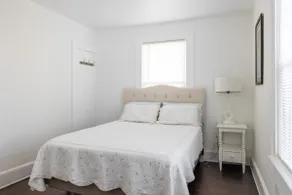 Downtown Cottage - Great Location on Fisher St! - Image 5