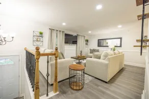 Newly Renovated 5 bedrooms Near ATL downtown - Image 2